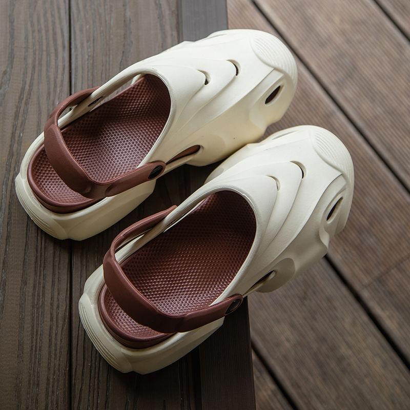 

2025 Новые мужские утолщенные сандалии баотоу EVA Водонепроницаемые мужские тапочки Модные повседневные легкие туфли с отверстиями 44-45 коричневый