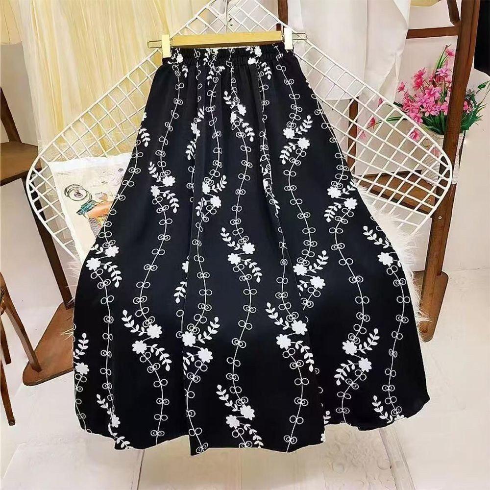 French Floral Plus Size A-line Skirt – Elastic Waist, Versatile, Drapey Forest Style for Spring/Autumn.