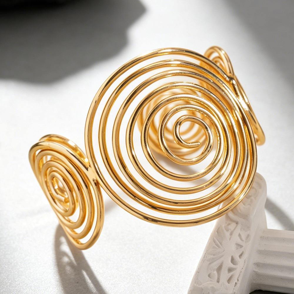 Retro Wide Hollow Metal Open Bangle New European American Cross-Border Exaggerated Niche High Texture Personalized Versatile Women Hand Jewelry