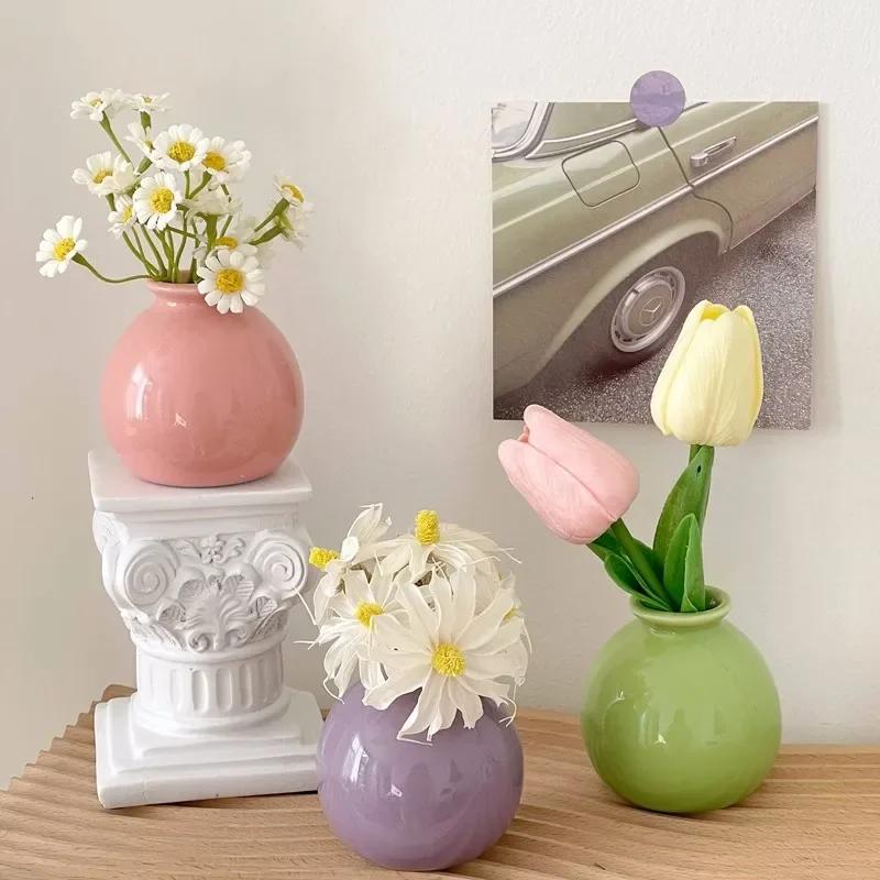 Colorful Ceramic Vase Flower Bottle Flower Vase Vases for Decoration Living Room Mini Solid Hydroponics Bottle Room Decor