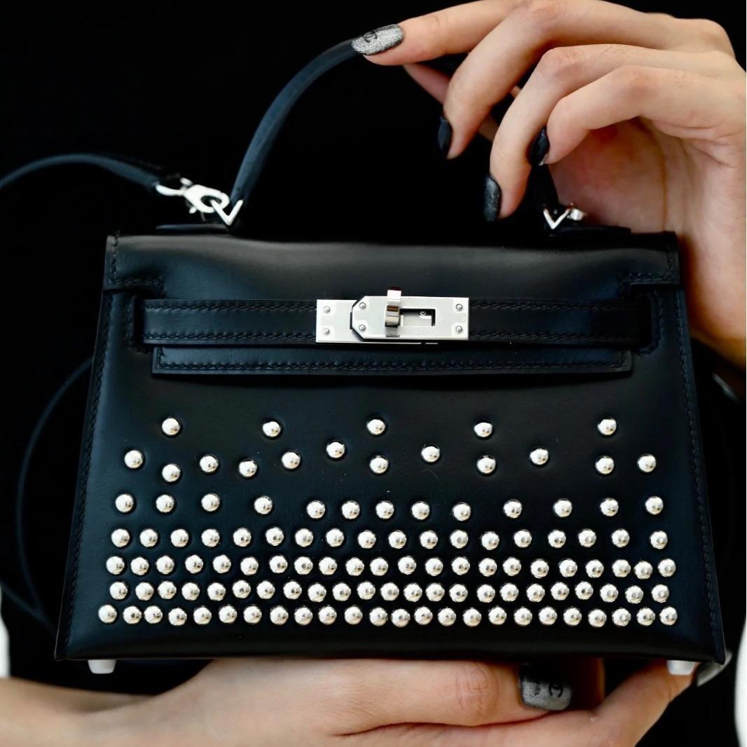 

Kelly Rivet Double-Strap Leather Handbag - Versatile Daily Use 19 коричневий
