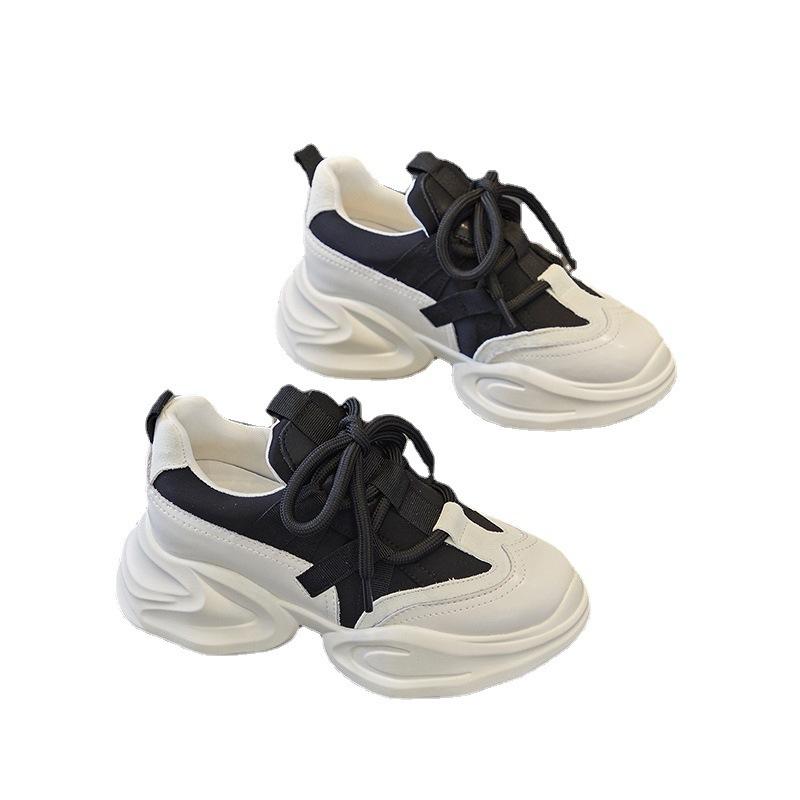 Εσωτερικά ύψους παπουτσιών μπαμπά γυναικεία μαλακό δέρμα άνοιξη και φθινόπωρο 2024 μικρό man παχύ σόλα τηγανητό δρόμο γυναικεία παπούτσια μάφιν casual αθλητικά παπούτσια