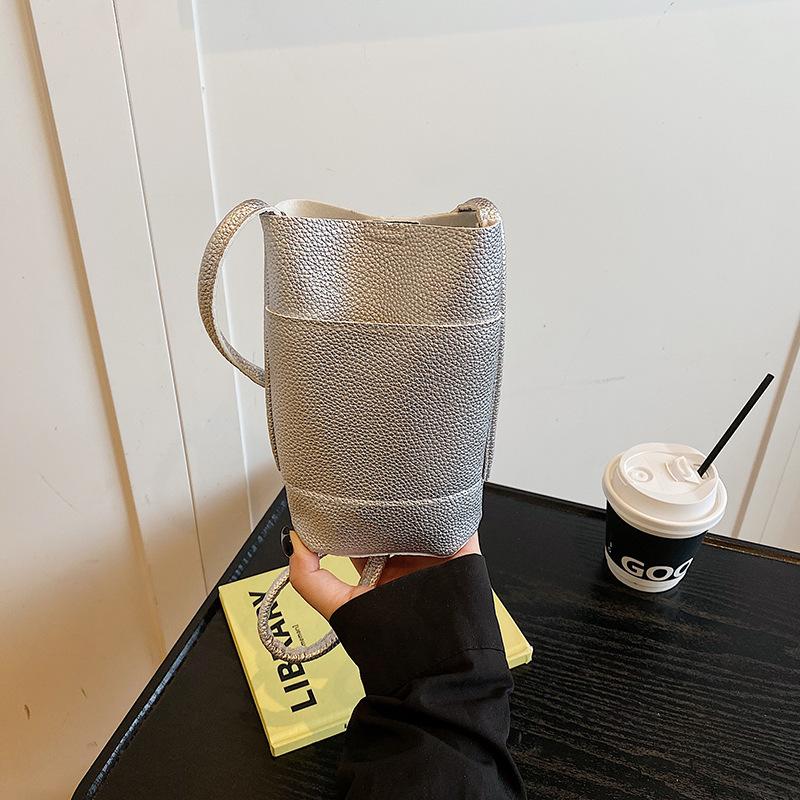 Internet Celebrity Fresh Casual Fashion Small Square Bag Women 2025 Summer Mini Mobile Phone Shoulder Bag Korean Version Fashion Messenger Bag