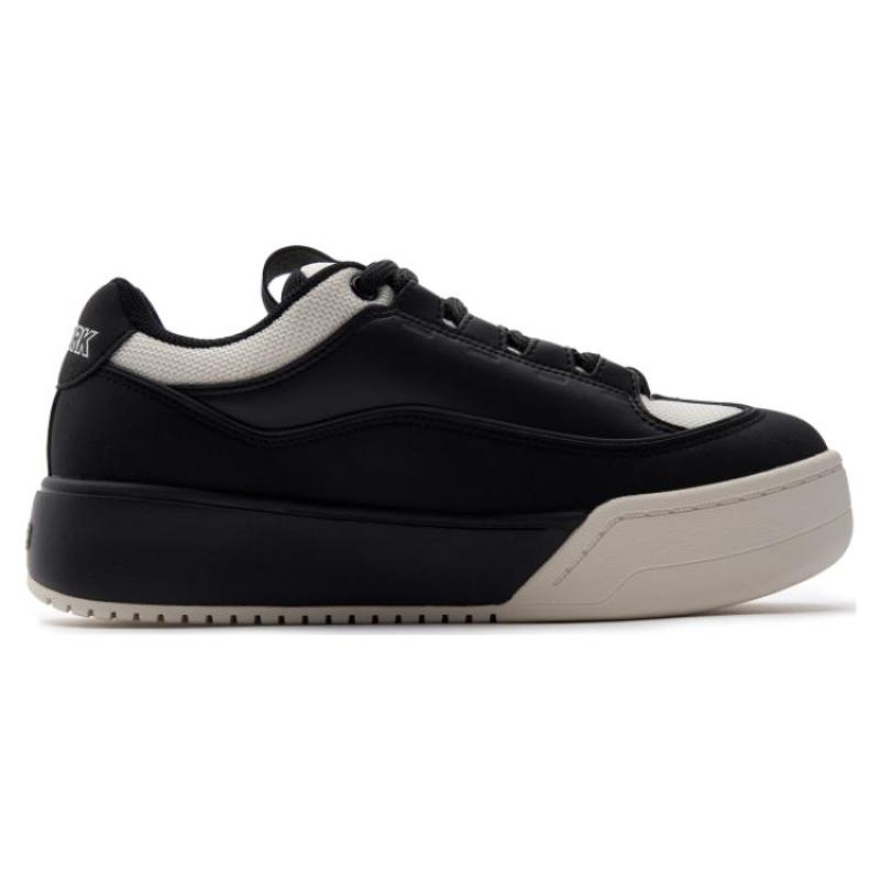 MLB Chunky Wide Abrasion Resistant Low top Casual Shoes Unisex Black Wide Fit Sneakers 3ASXCCW3N-50BKS