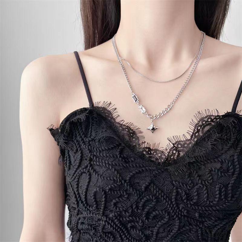 Lightweight And Chic Rhinestone Star Necklace For Spring 2024 Fashionable And Casual Wear