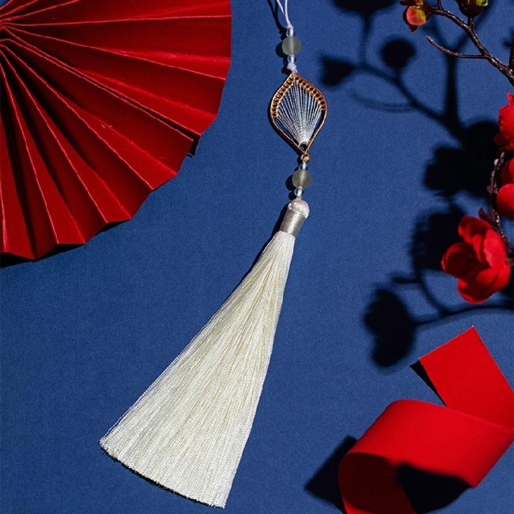 Tassels Adornment Colorful Hanging Pendant Bag Decoration Tassels Suitable for Purse Decors and Holiday Souvenirs