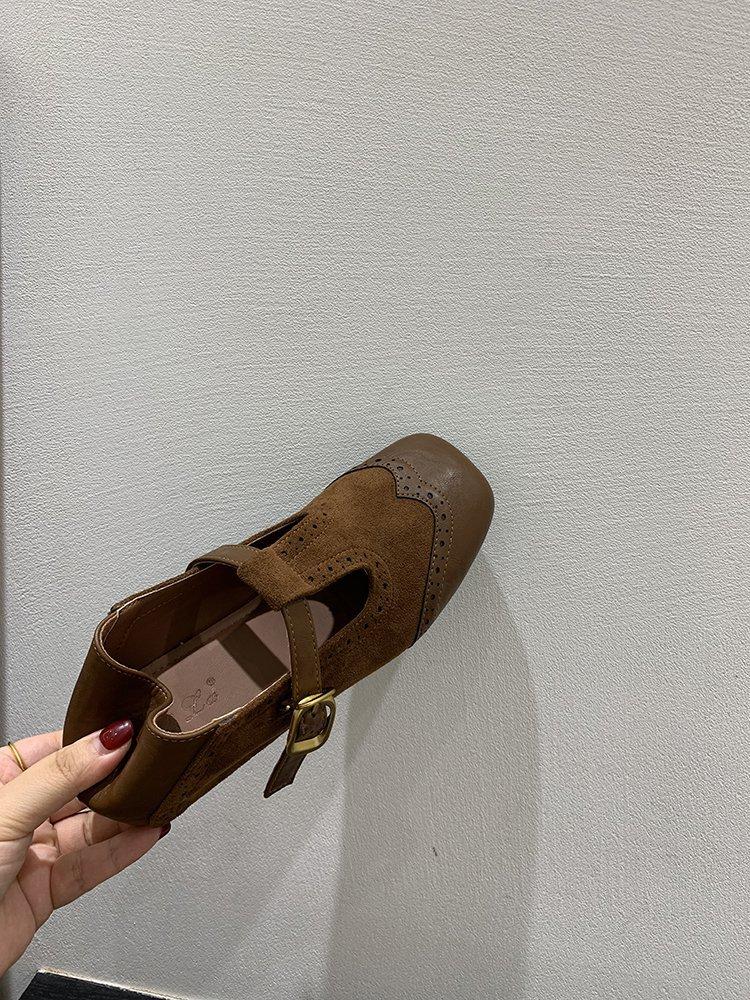 Retro Carved Square Head Shallow Mouth Single Shoes Flat-soled Small Leather Shoes Women's Niche Design French Mary Jane Shoes Autumn Women