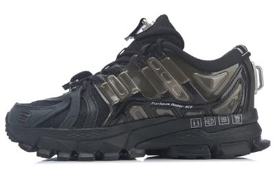 Încălțăminte pentru bărbați – Adidaşi