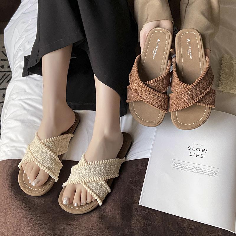 2025 Summer New Slippers Female Korean Version Fairy Wind Flat Bottom Cross Word Fashion Seaside Beach Cool Slippers Female