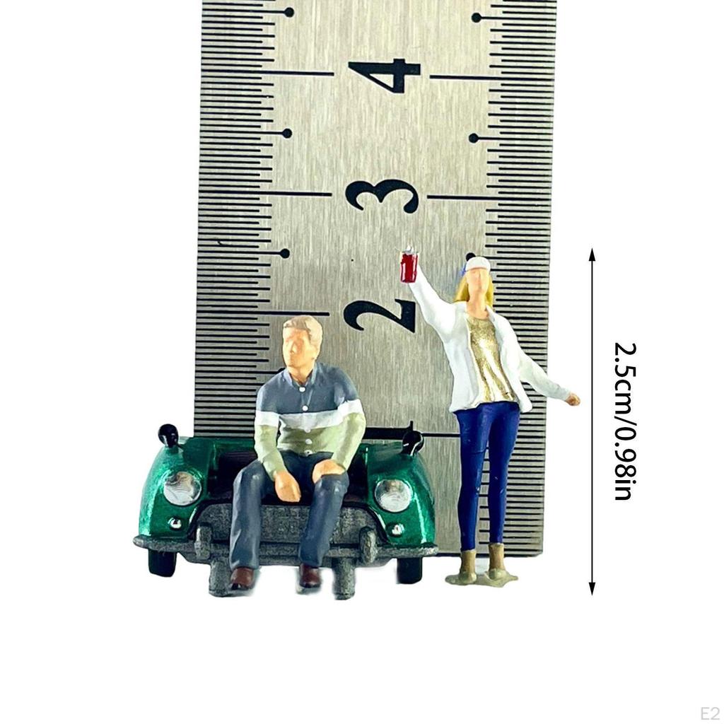 1/64 Scale Miniature Hat Girl Toy Set Trendy Desktop Ornament Painted Figures Male Female Model