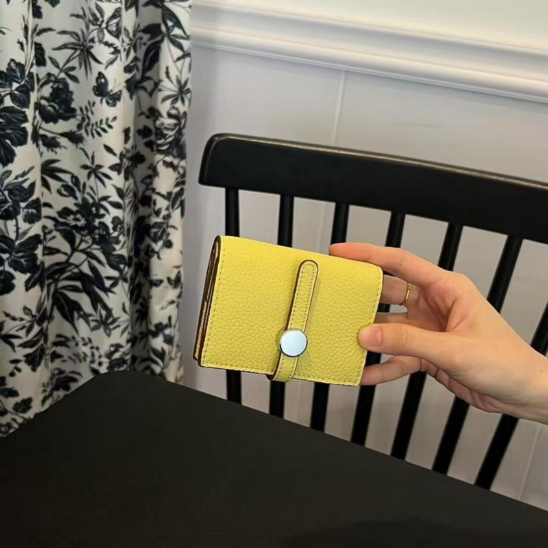 26 New Genuine Pickup Truck With Leather Toe Layer, Women's Foldable Short Wallet, Trendy Leather, Fashionable Drawstring, Versatile Wallet