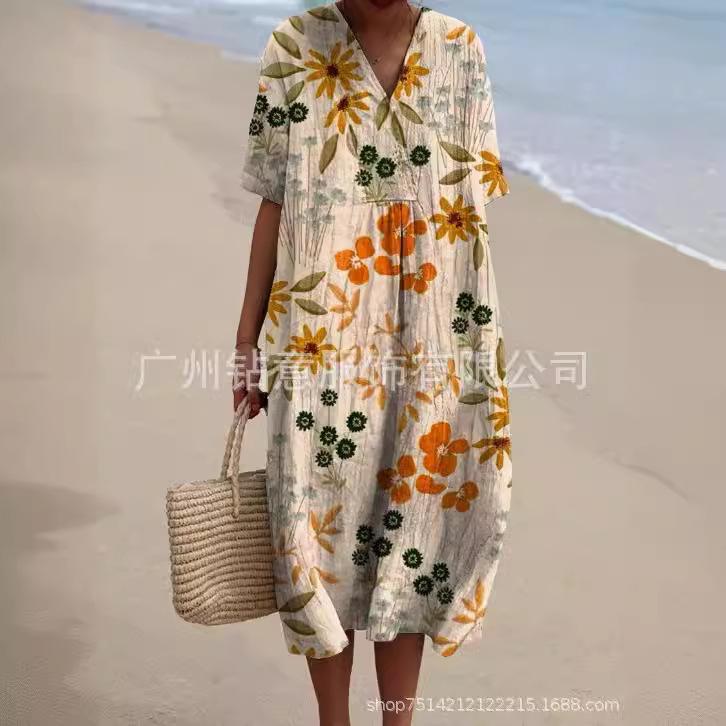 New Loose Casual Comfortable V-neck Digital Printing Pleated Large Version Dress