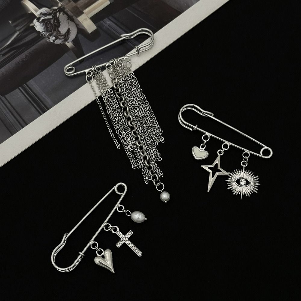 Minimalist Style Tassel Chain Brooch Heart Trouser Fastener Pants Chain Pin Jewelry Accessories