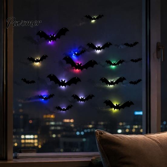 Fledermaus-Dekorationen Halloween 3D Beleuchtete Wanddekoration, Abnehmbare Filz Fledermaus Aufkleber, Verschiedene Mysteriöse Heimdekorationen Größe, LED Leuchtende Clings für