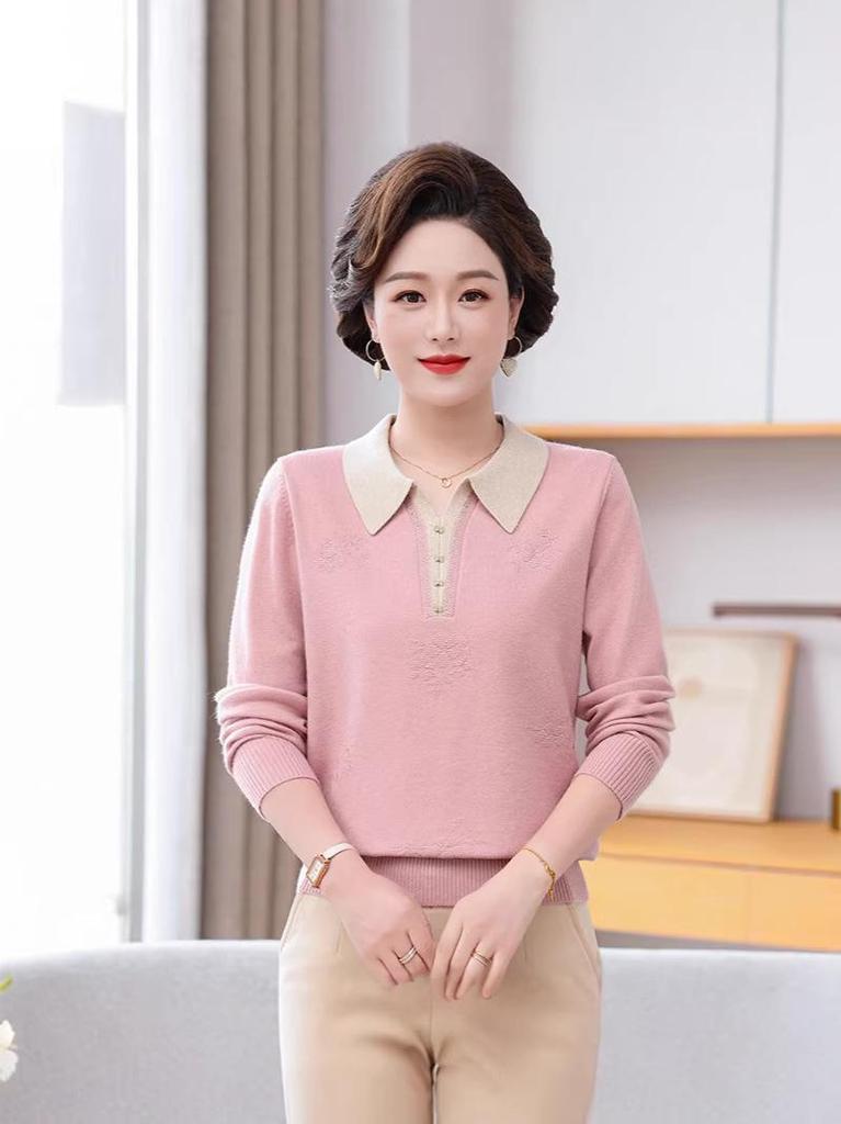 Mom's 2026 Autumn Lapel Knit Top: Stylish Sweater Set for Middle-Aged & Elderly Women