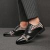 Mocassini stringati da uomo lussuosi in stile britannico di alta qualità in pelle marrone nero scarpe casual da uomo da cerimonia slip-on scarpe da uomo per matrimonio