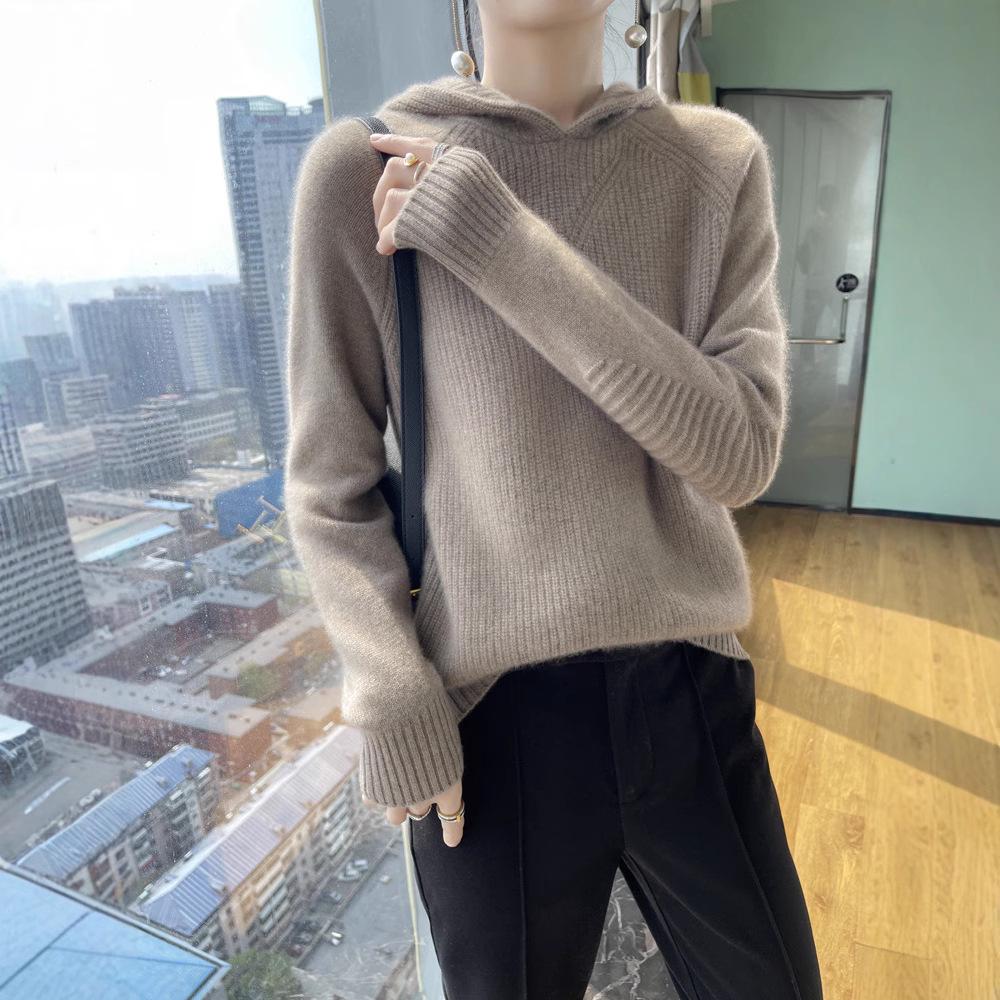 Women's Pure Wool Hooded Knit Sweater with Raglan Sleeves for Autumn and Winter