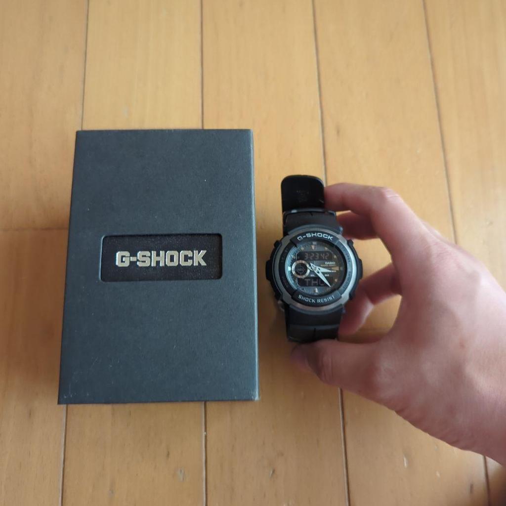 Used G-SHOCK CASIO 3750 G-300 Used with Box, Signs of Wear
