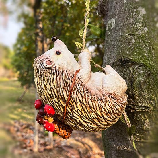 Climbing Hedgehog Figurine Handmade Resin Hedgehog Statue Wall Animal Decoration for Home Garden Tree Fence