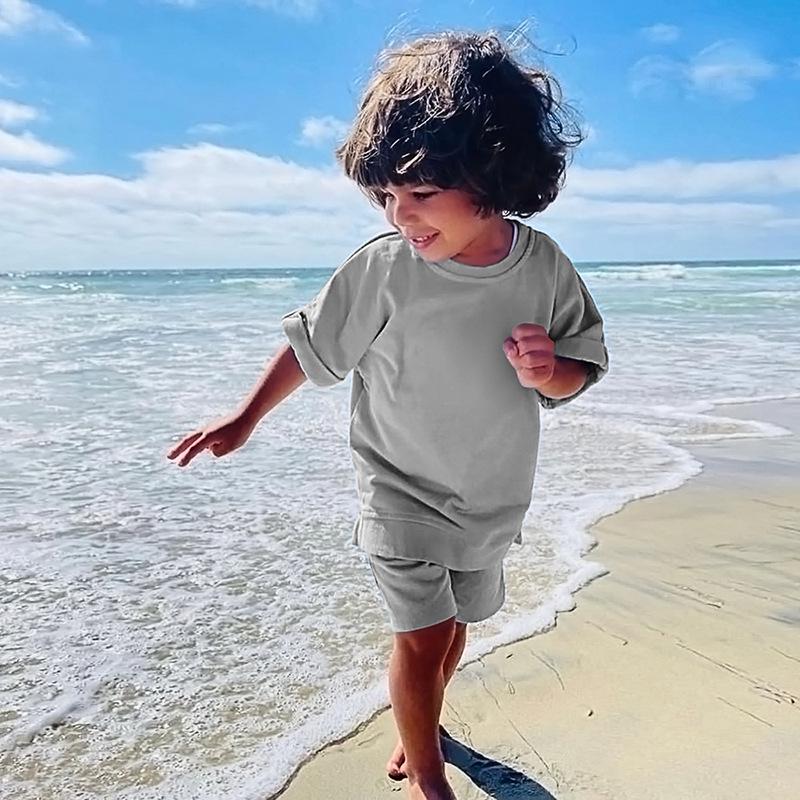 Boys' Summer 2025 Handsome Short-Sleeve Sportswear Set - Two-Piece