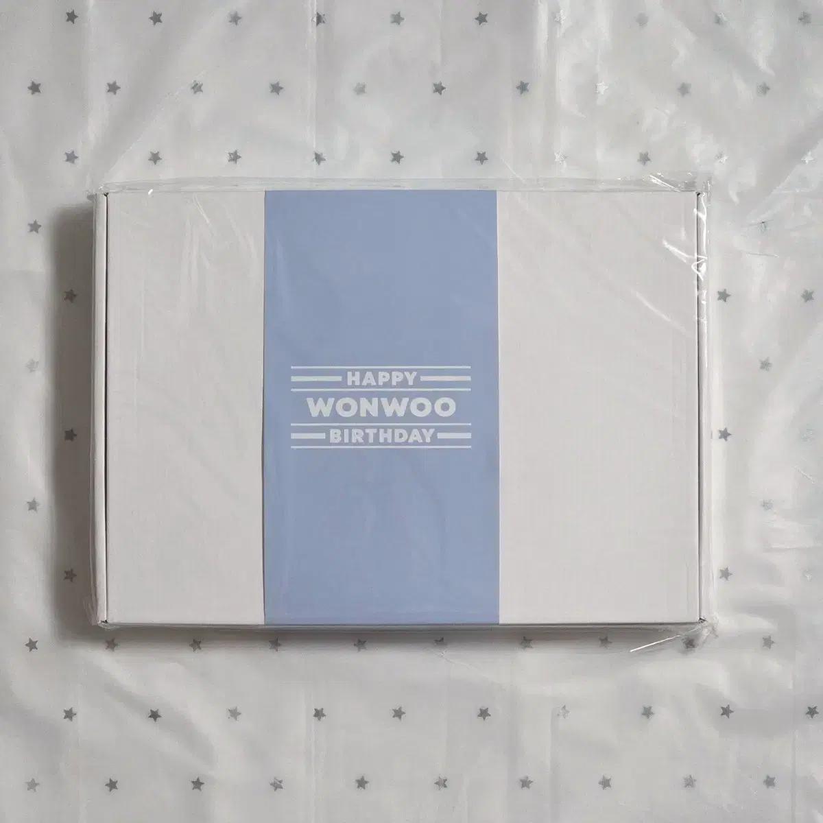 

Seventeen Wonwoo Birthday Box Ver.2
