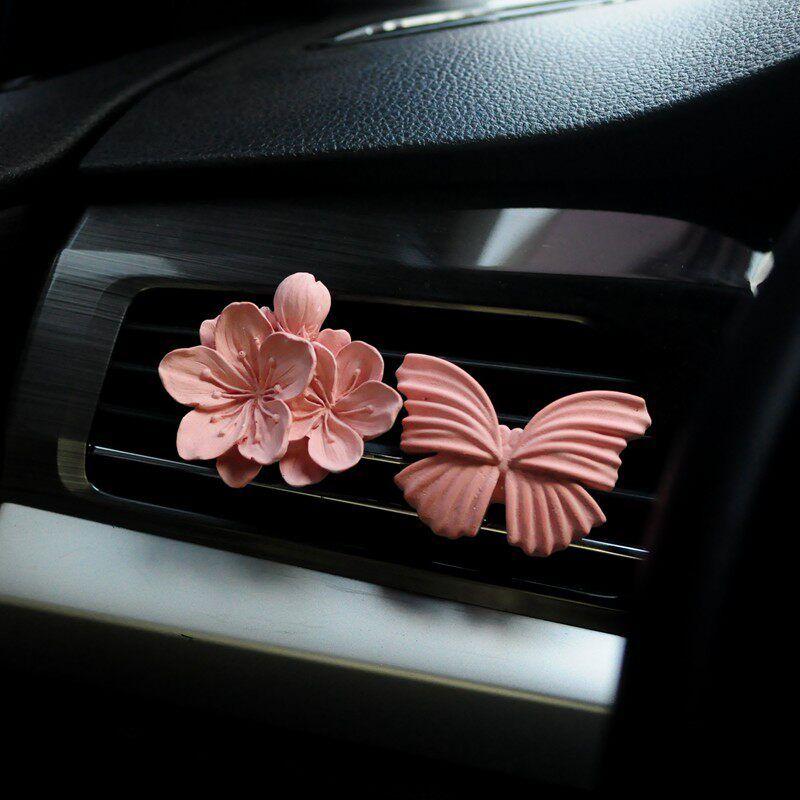 2025 Trendy New Car Air Vent Fragrance Retro Peach Blossom Butterfly Aroma Diffuser Car Perfume Decoration