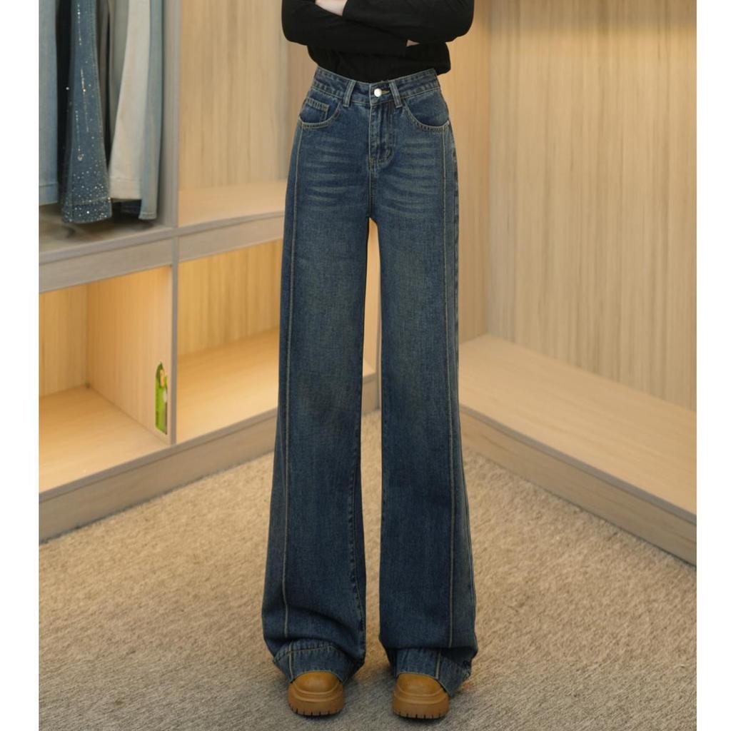 2025 Korean Style Wide-Leg Flare Jeans - Retro, Casual, Slimming, Autumn Fashion