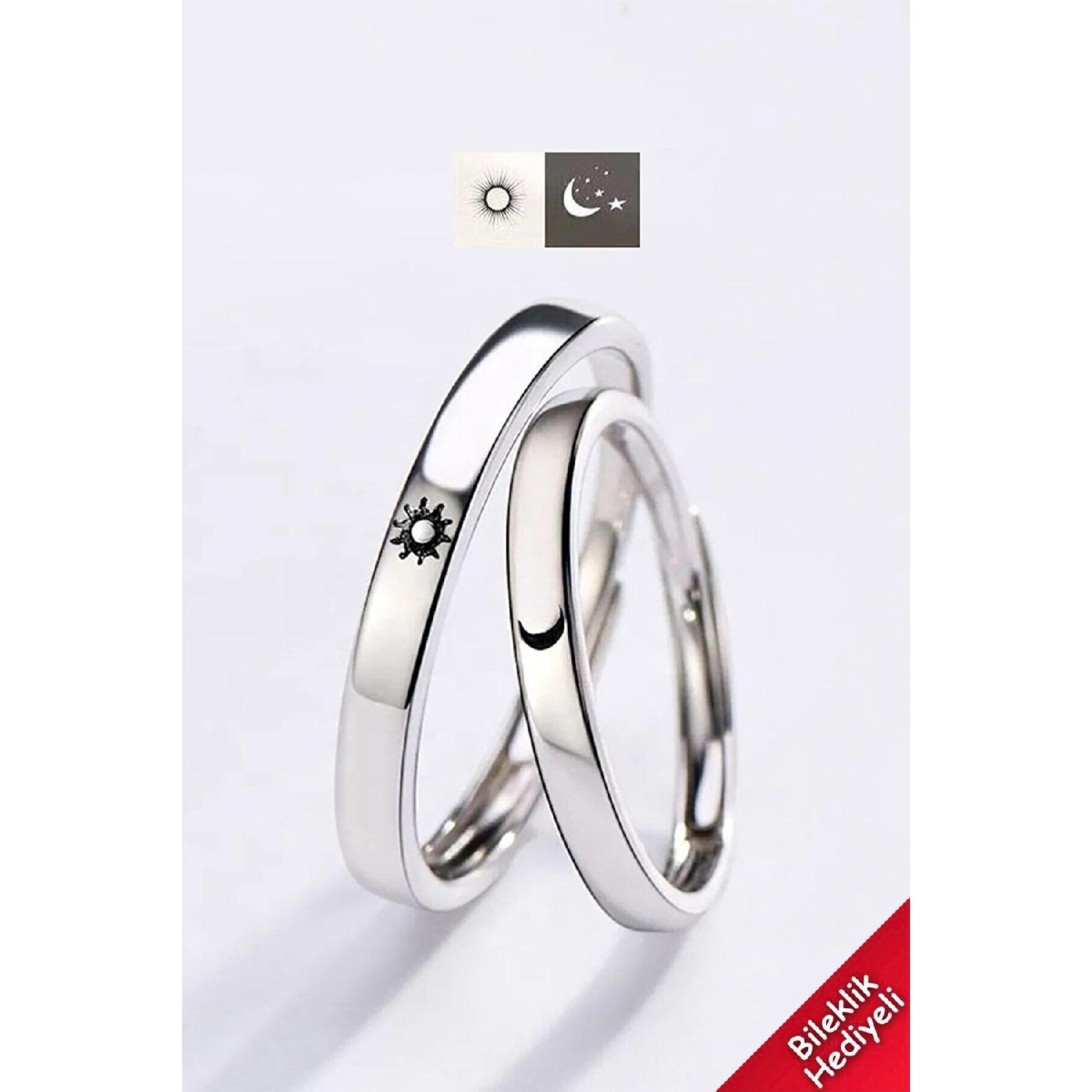 

Набор обручальных колец для пары Луна и Звезда из 2 регулируемых посеребренных колец