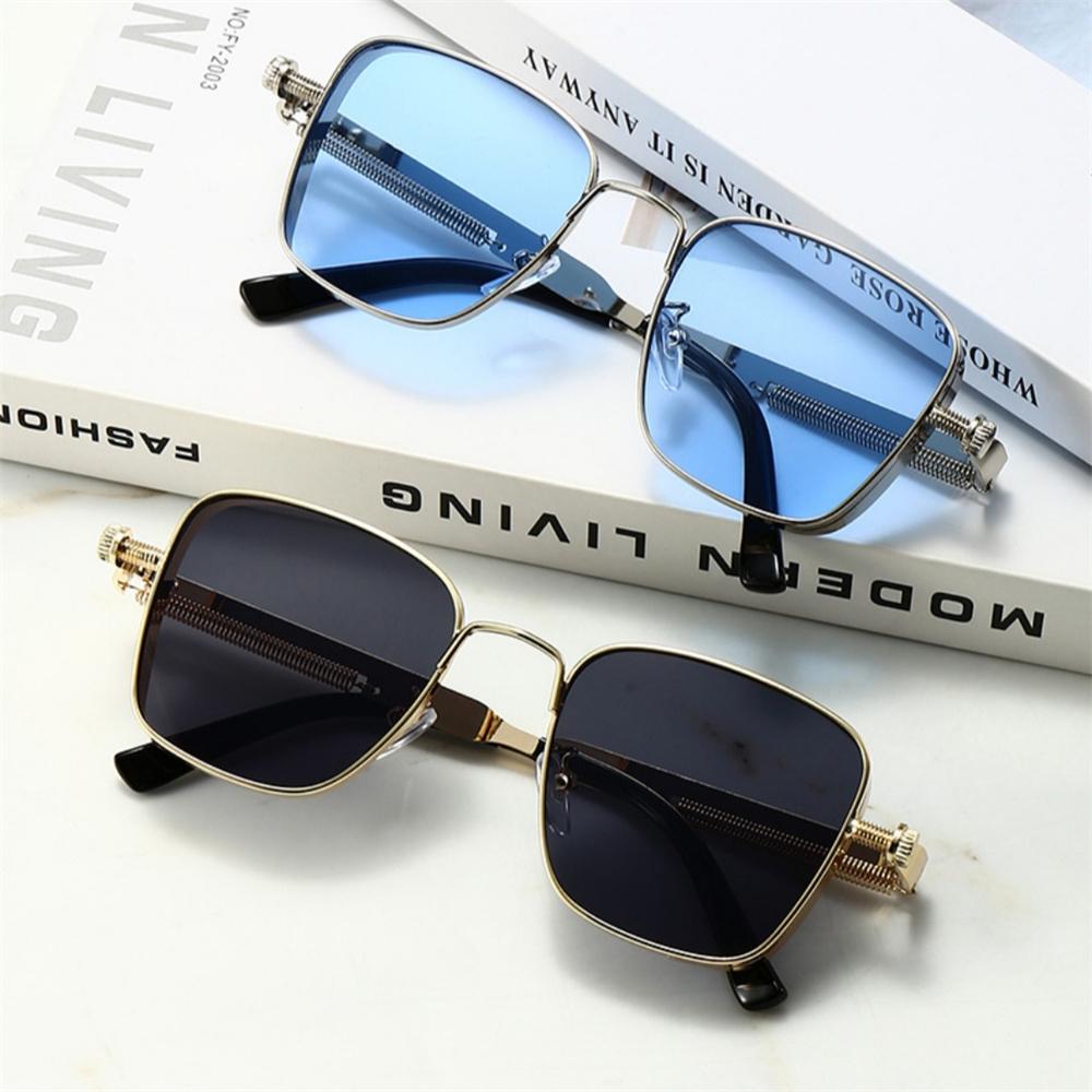Vintage Steampunk Square Metal Frame Sunglasses with Spring Hinge Fashion Men Women Eyeglasses Classic Driving Sun Glasses UV400