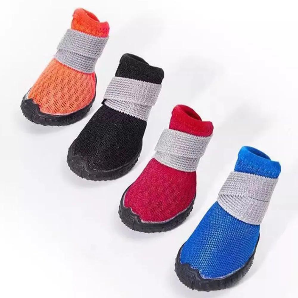 Små Hundskor Mjuka Gummisulor Hundstövlar Husdjur Tasskydd Andningsbara Valpstövletter för Utomhuspromenader Inomhus Hårt Trägolv