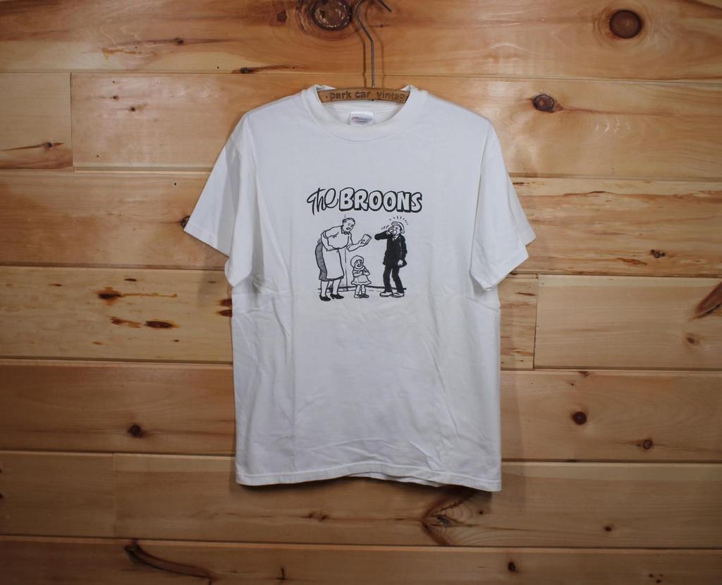 Vintage The Broons Comic Strip Sunday Post White T-Shirt Adult Size Medium