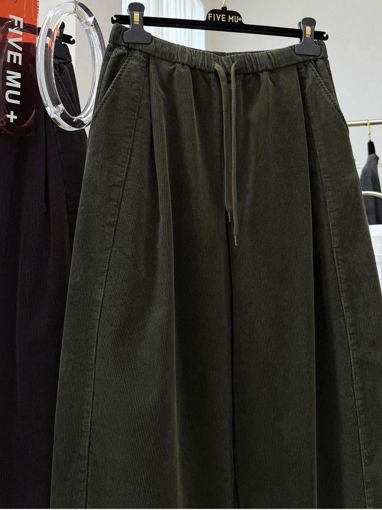 Women's Wide-Leg Corduroy Pants - Elastic Waist, Velvet-Lined, Casual Straight Cut for Autumn/Winter.