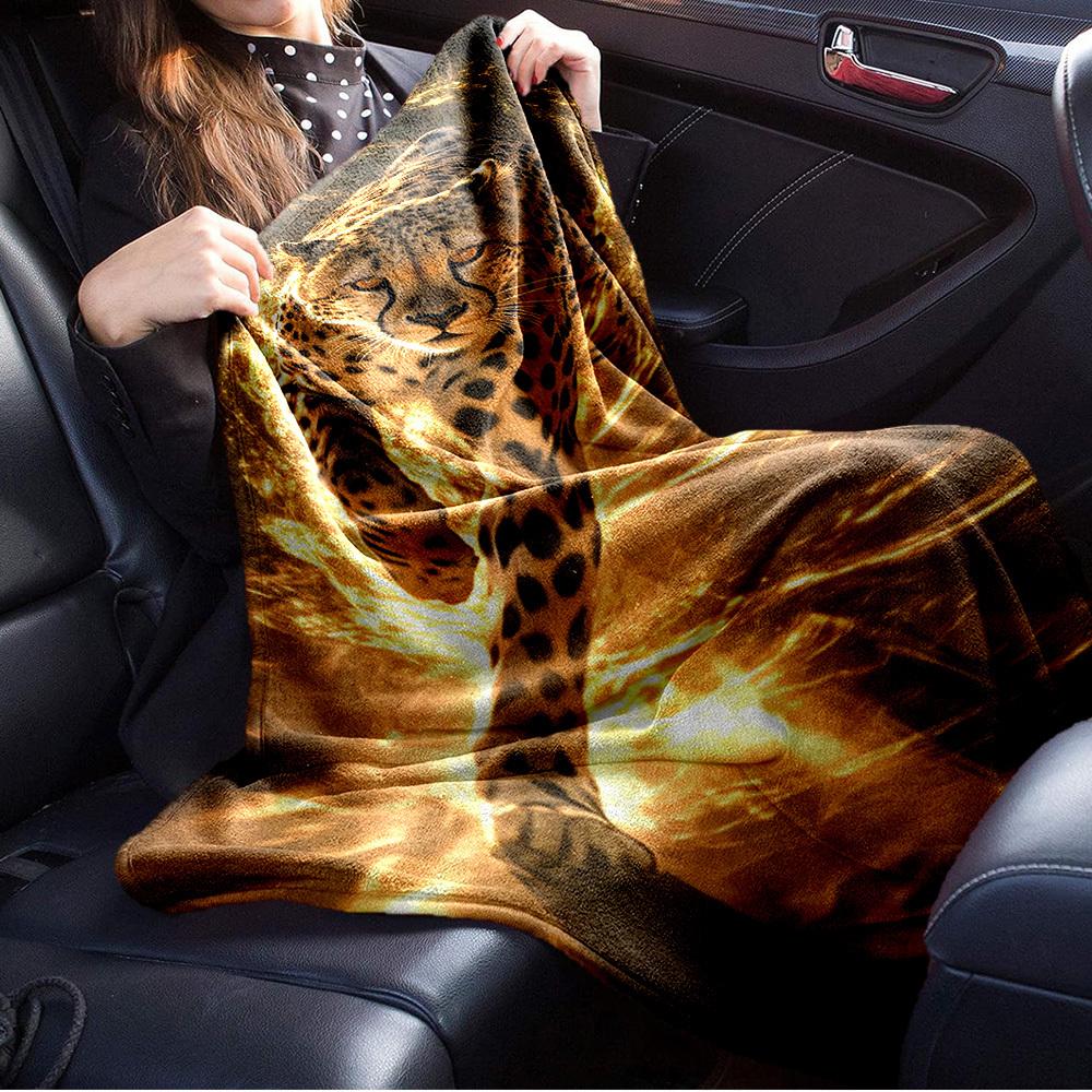 1pc Cheetah,Speed,Wildlife Digital Print Flannel Blanket - Contemporary Style, Suitable for All Seasons, Perfect for Home, Travel, or Campin