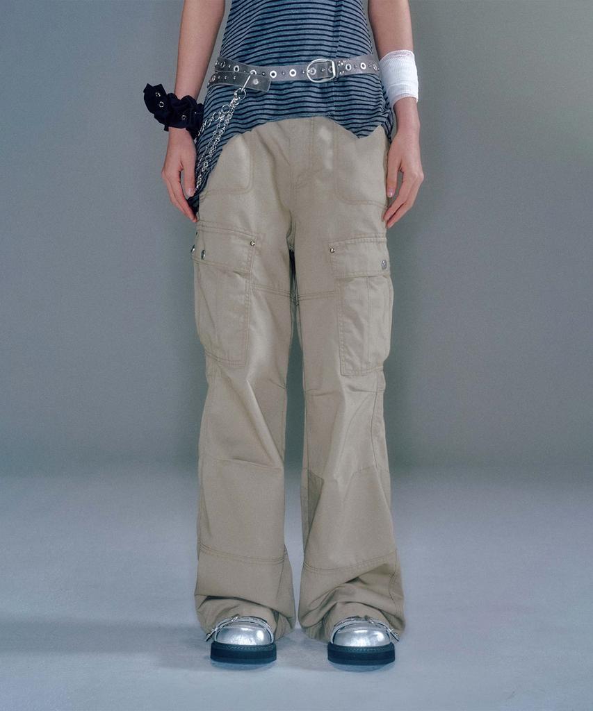 Beikeonteuakaibeu Wayen Military Cargo Pants (Beige)