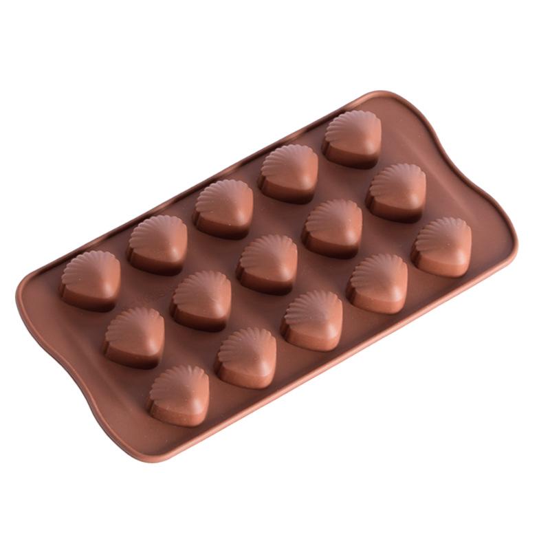15-cavity Heart-shaped Seashell Silicone Mold for Chocolate, Ice Cubes, Candy, Cake, and Epoxy.