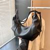 Crescent Bag for Women Adjustable Strap Underarm Bag PU Leather Solid Color Dumpling Bag Zipper Hobo Bag for Work Travel