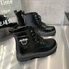 Mode 2024 Herbst Neue Damen Rundzehen Quadratabsatz Fledermaus Schnalle Bequeme Kurze Stiefel Warm Metalldekoration Damenmode Stiefel