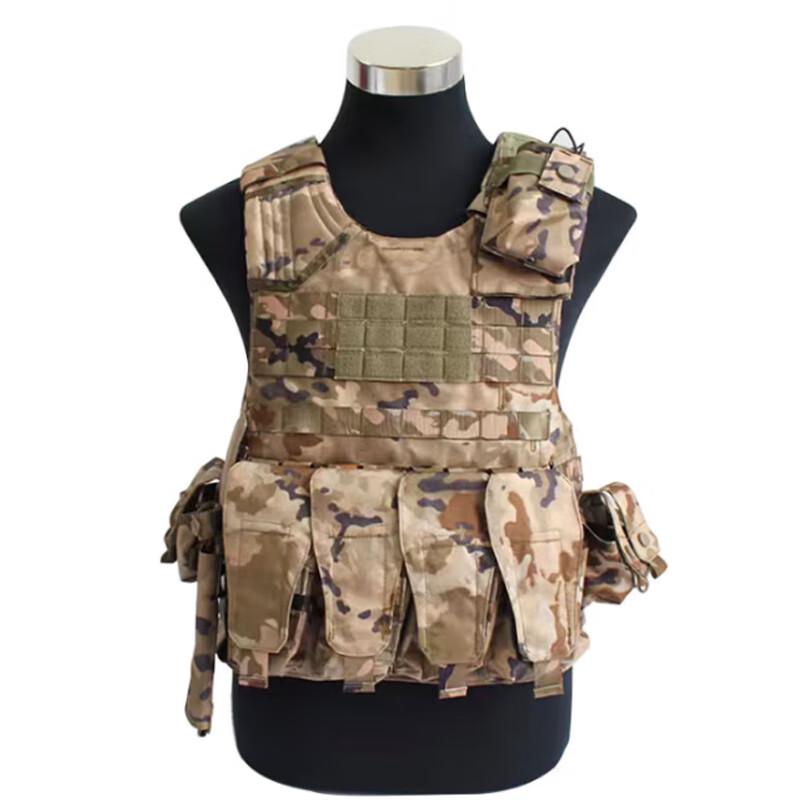 Xiang Zhi Lv 11-Piece Multi-functional Tactical Vest Set