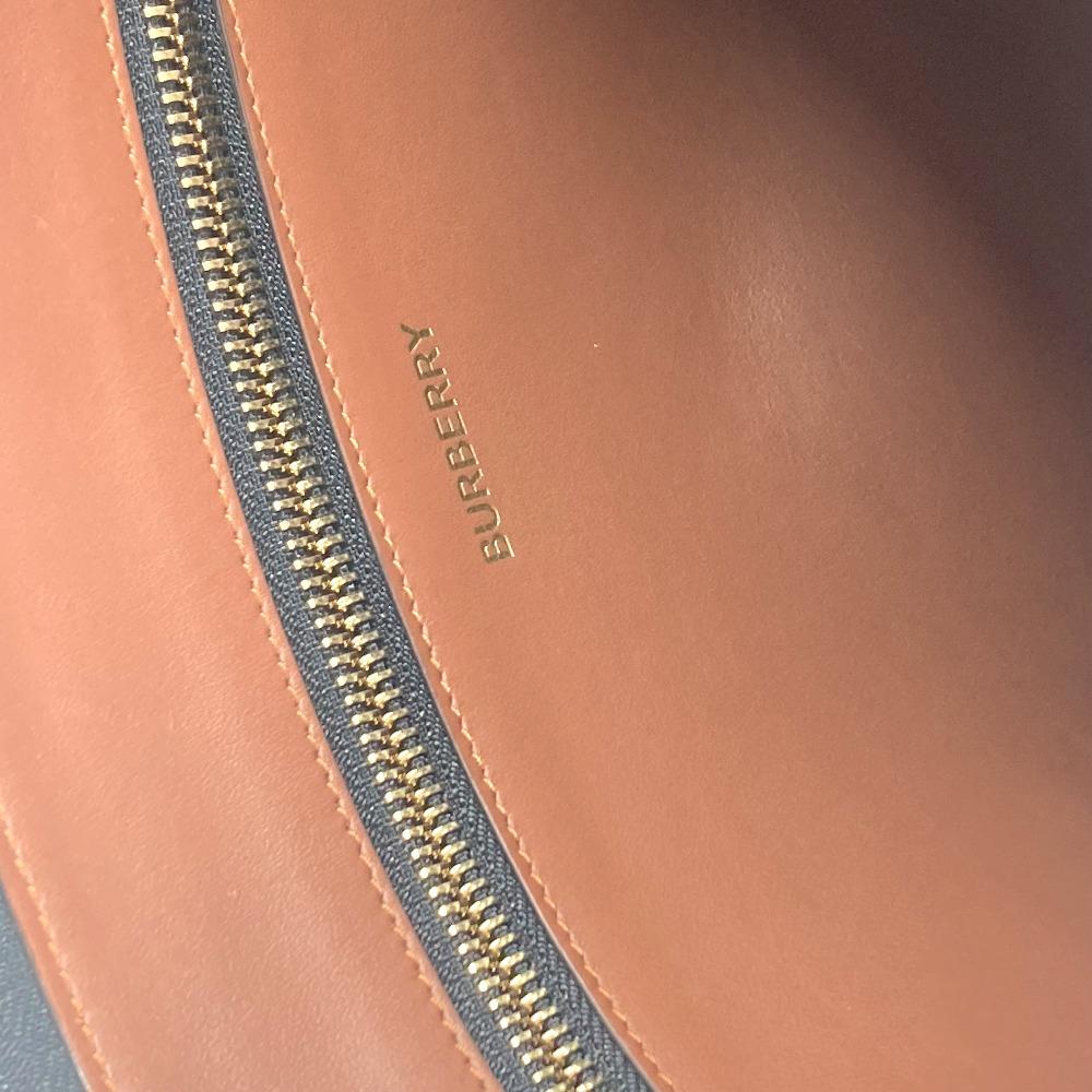 BURBERRY TB logo Bag Cluch Bag Pouch Clutch bag Leather/Canvas Brown