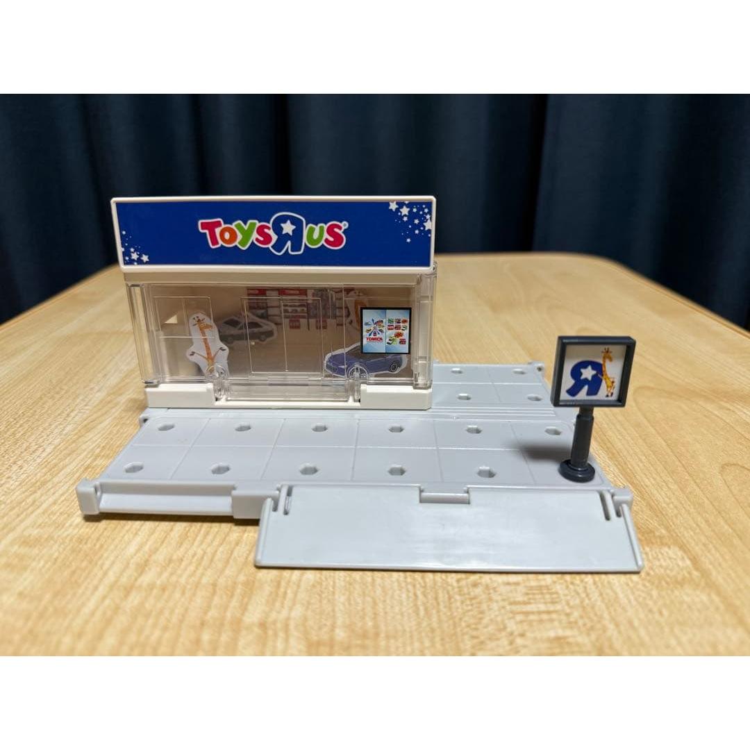 Б/у набор игрушек Tomica Town Build City из Toys R Us