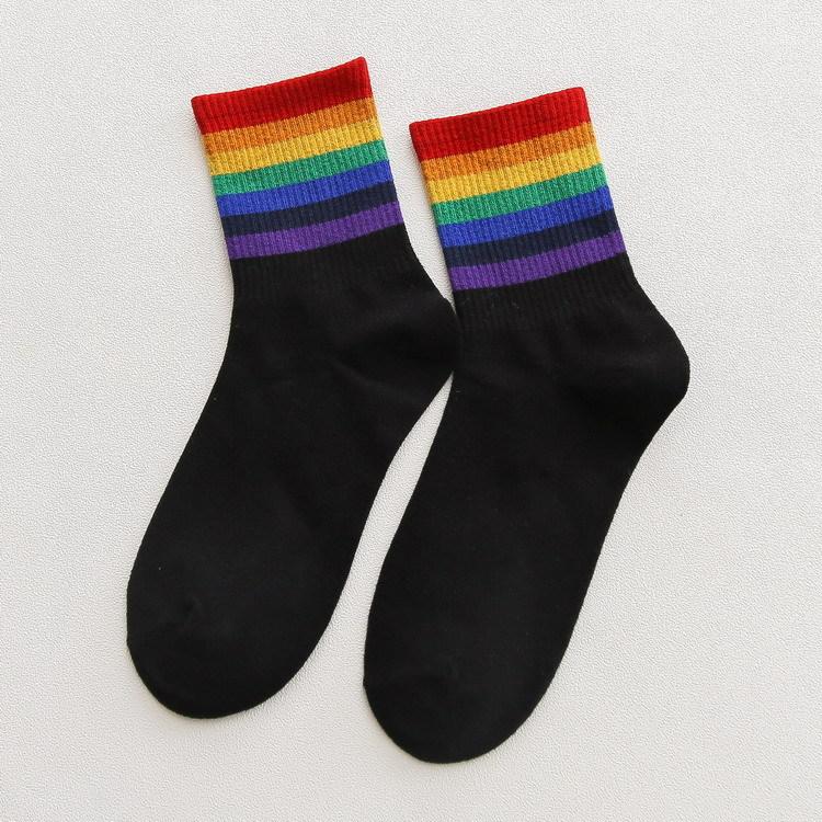 Fashion Striped Mens Socks Casual Streetwear Black White Sports Socks Men Male Cotton Breathable Hip Hop Skateboard Long Socks