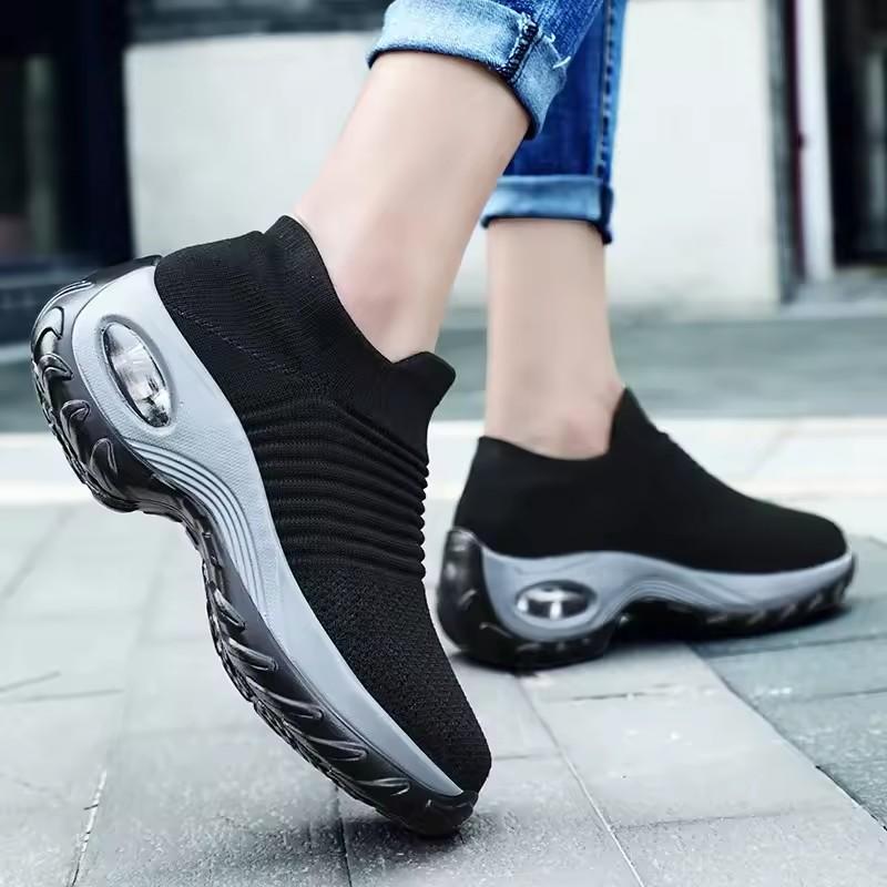 Women'S Training Balance Shoes Breathable Knitted Splicing Soft Increased Thick Soled Shoes Leisure Activities Sports Slip Shoes