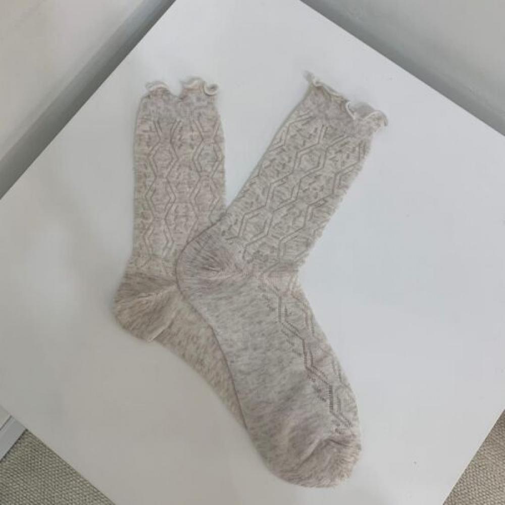 C S In The Room Wave punChIng Mid Calf SoCkS 4 ColorS