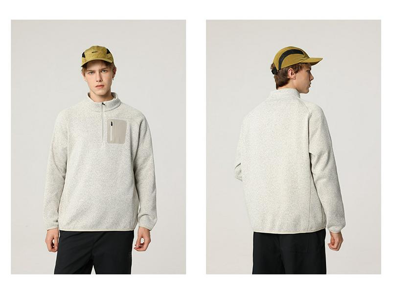 Men's Slim-Fit Half-Zip Outdoor Base Layer Pullover for Winter Sports and Casual Wear