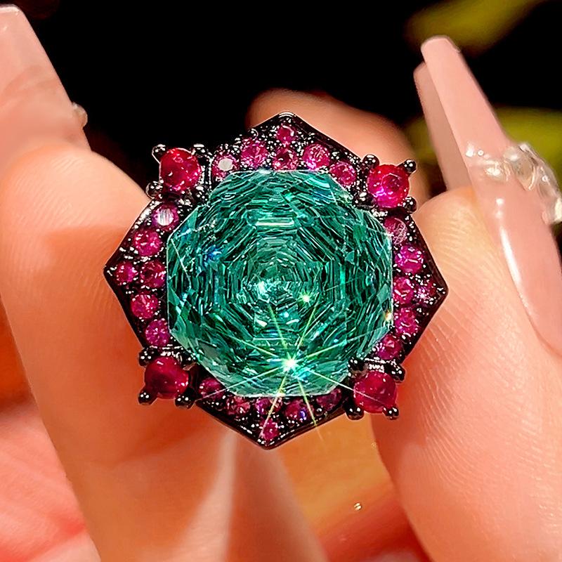 

Ювелирные изделия Медное основание Позолоченный Millennium Chepala Зеленый свет Роскошный набор Главный камень 14-10 мм