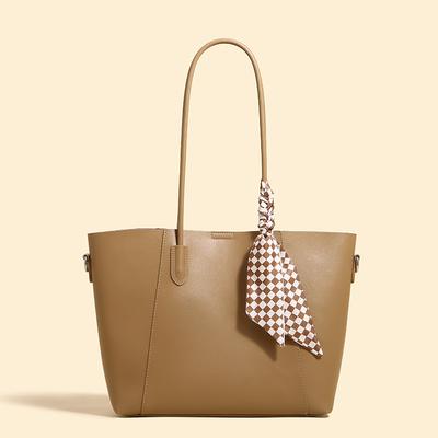 Spring and Summer New Versatile Simple and Large Capacity Tote Bag for Women Fashion Shoulder Bag for Women Commuting Bag for Women