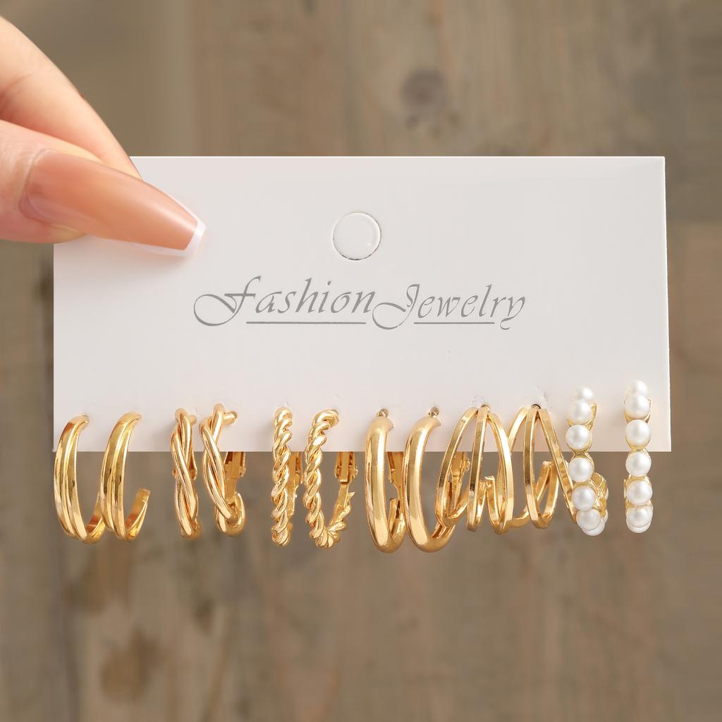 Hot-selling Retro Exaggerated Women's Peach Heart Stud Earrings Twist Twisted Pearl Earrings 11-piece Set of Earrings
