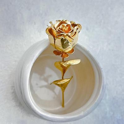 High-End Gold Color Rose Flower Brooch Suit Coat Badge Fashion Jewelry Lapel Pins For Women And Men Gift Accessories