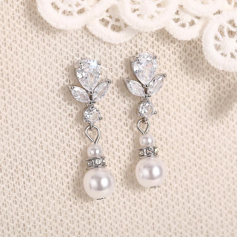 Huitan Delicate Simulated Pearl Pendant Earrings Lady Graceful  for Wedding Brilliant Zirconia Accessories for Engagement