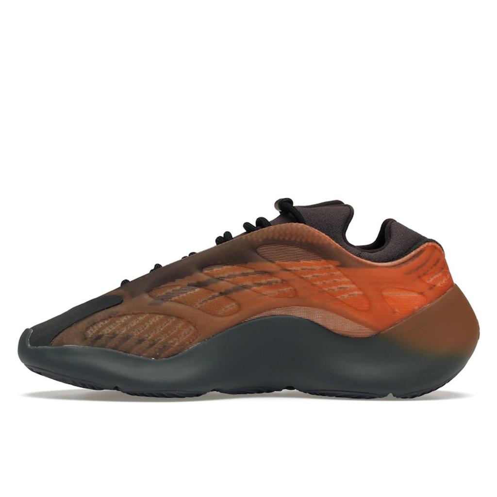 Adidas Yeezy 700 V3 Copper Fade Unisex Sneakers GY4109